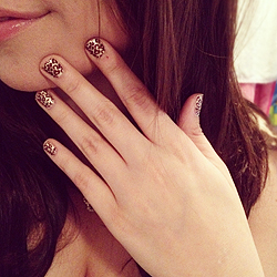 Kiss Nail Dress in Sexy