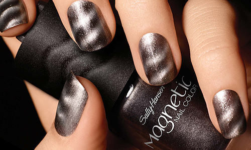 Sally Hansen Magnetic Nail Color in Graphite Gravity